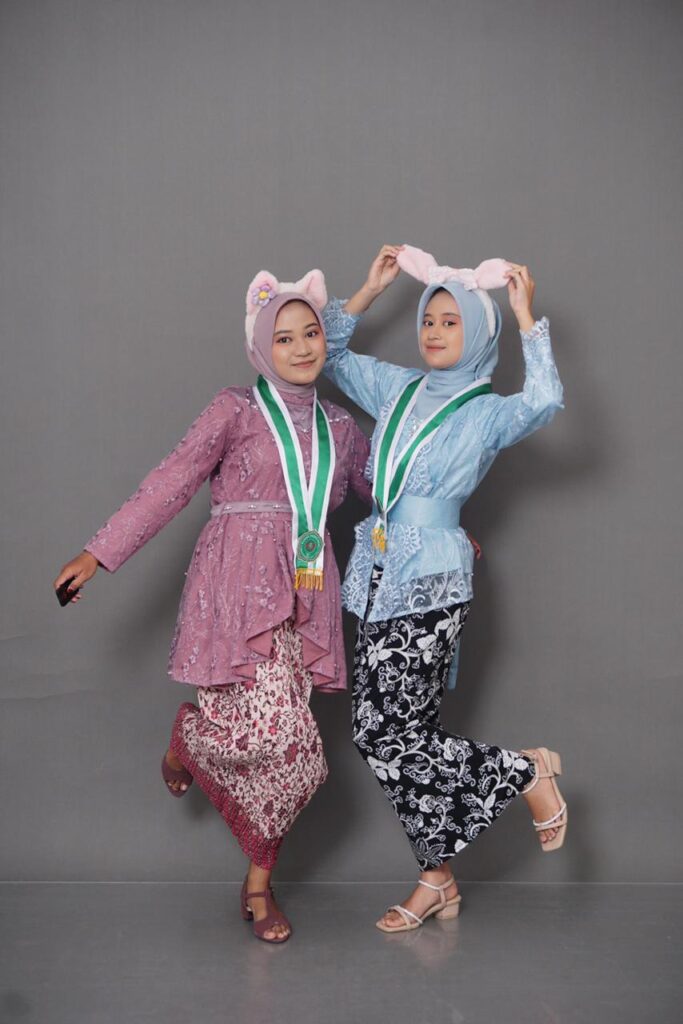 makeup artist wisuda Sleman Yogyakarta